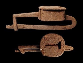 roman padlock
